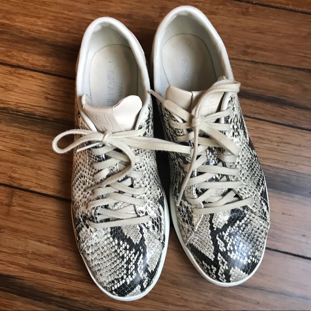 COLE HAAN | EUC “ROCCIA” Grandpro Sneakers Sz 8